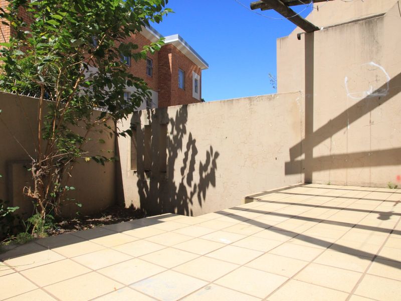 Secure, Spacious Living in a Well-Maintained Access-Controlled Complex. PRICE REDUCED - Photo 3