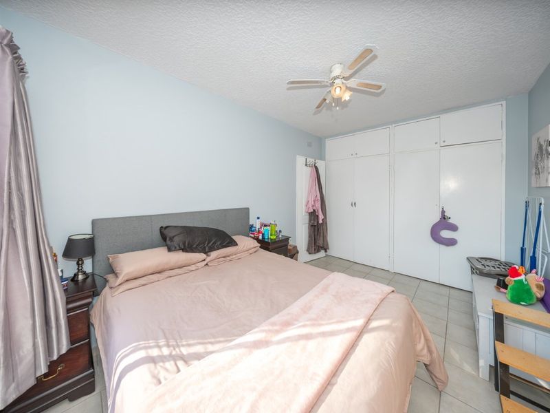 Cozy & Convenient 1-Bedroom Flat – Perfect Starter or Investment! - Photo 4