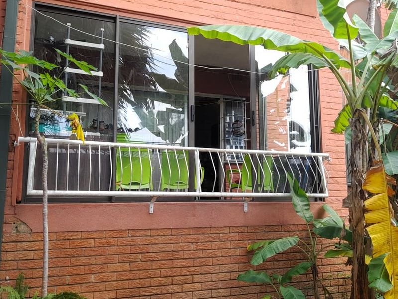 2 Bedroom Apartment - Photo 6