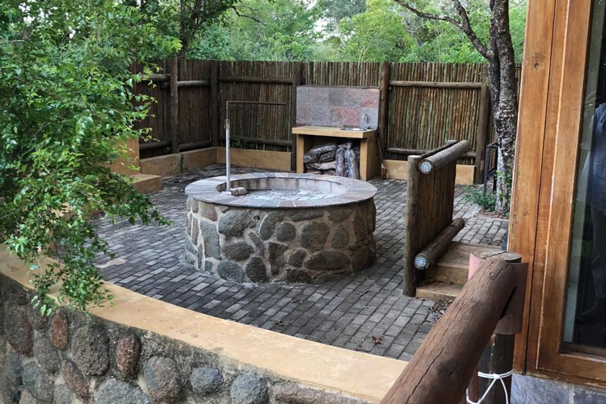 Serene Sabie Park Family Home for Sale - Photo 2
