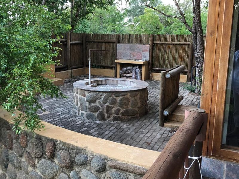 Serene Sabie Park Family Home for Sale - Photo 2