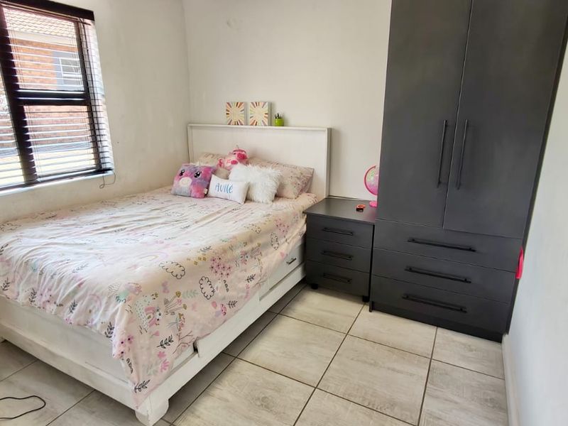 Beautiful Holiday Home for Sale in Vaal Marina - Photo 7