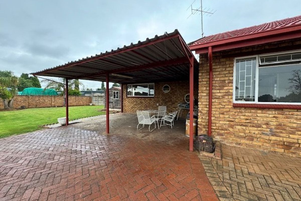 Exceptional Value in Prime Location - Photo 2