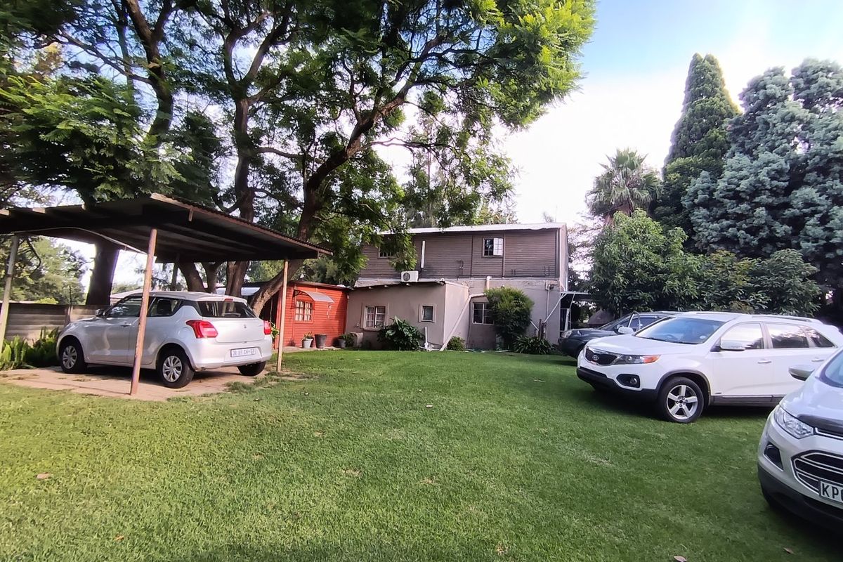 Income Generating Smallholding with 7 Garden Cottages – A Rare Investment Opportunity - Photo 3