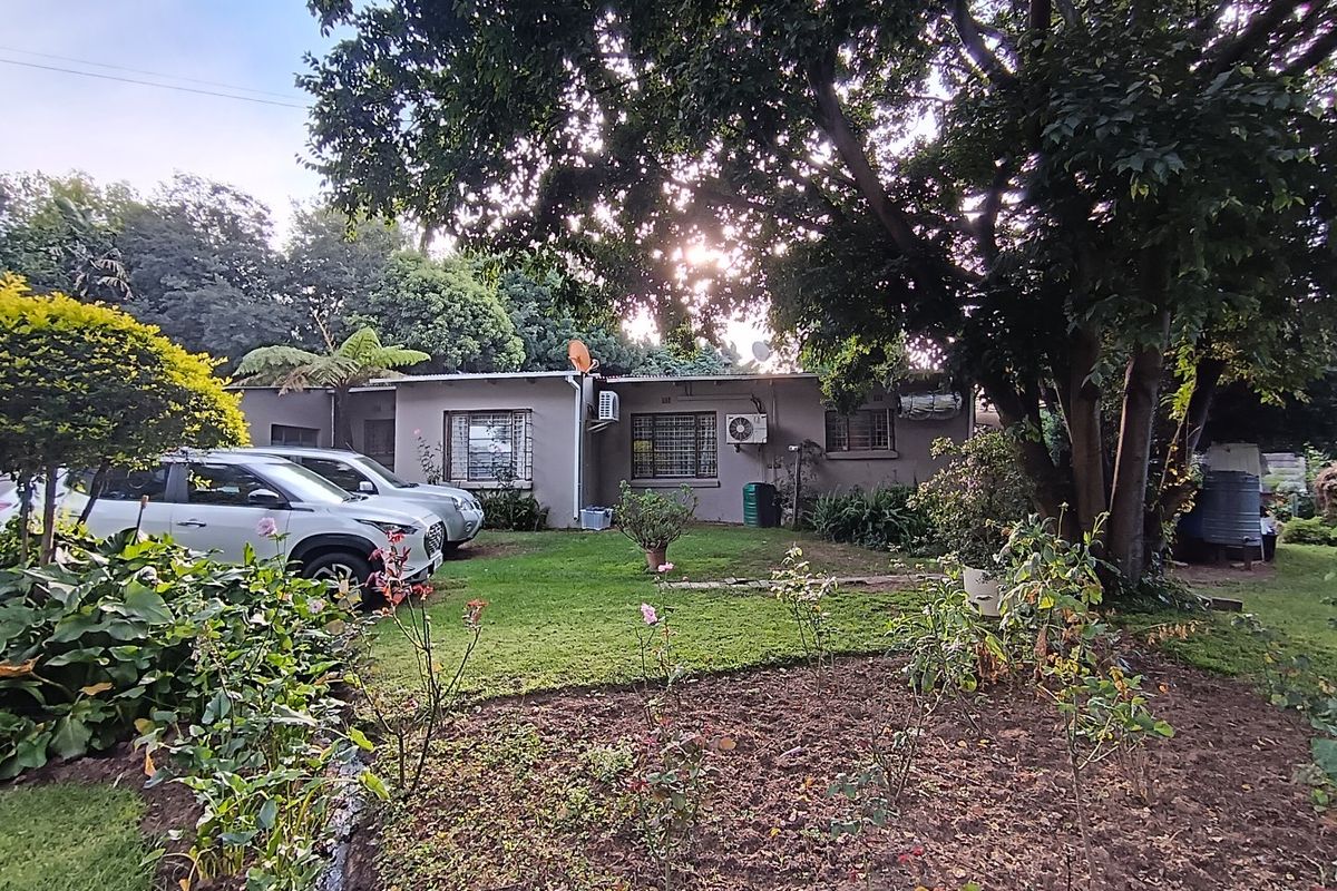 Income Generating Smallholding with 7 Garden Cottages – A Rare Investment Opportunity - Photo 2