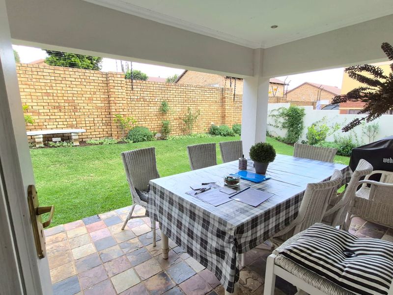 Immaculate 2-Bedroom Cluster in Secure River Bushwillow Estate - Photo 3