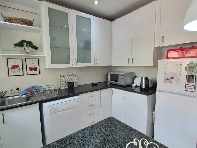 Immaculate 2-Bedroom Cluster in Secure River Bushwillow Estate - Photo 7