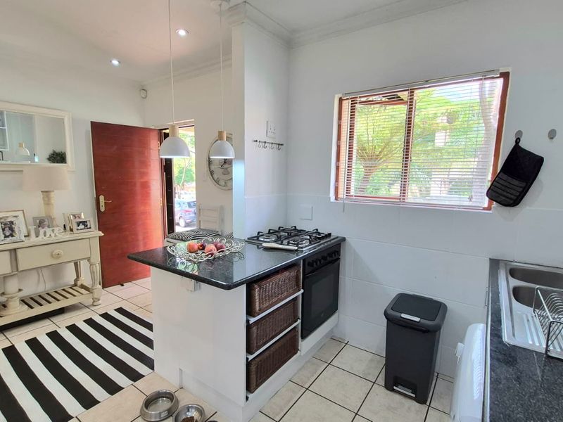Immaculate 2-Bedroom Cluster in Secure River Bushwillow Estate - Photo 8