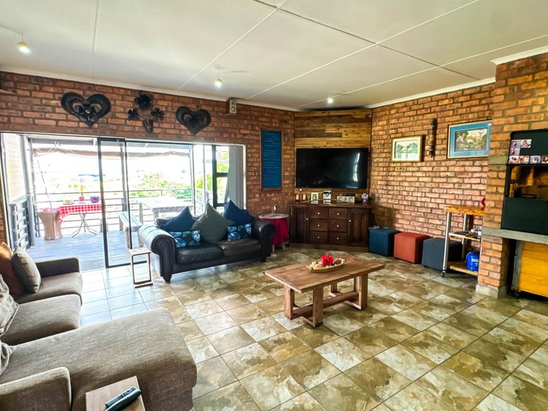 Designed for Dual Living... Perfect for Holiday Rentals !!! - Photo 3