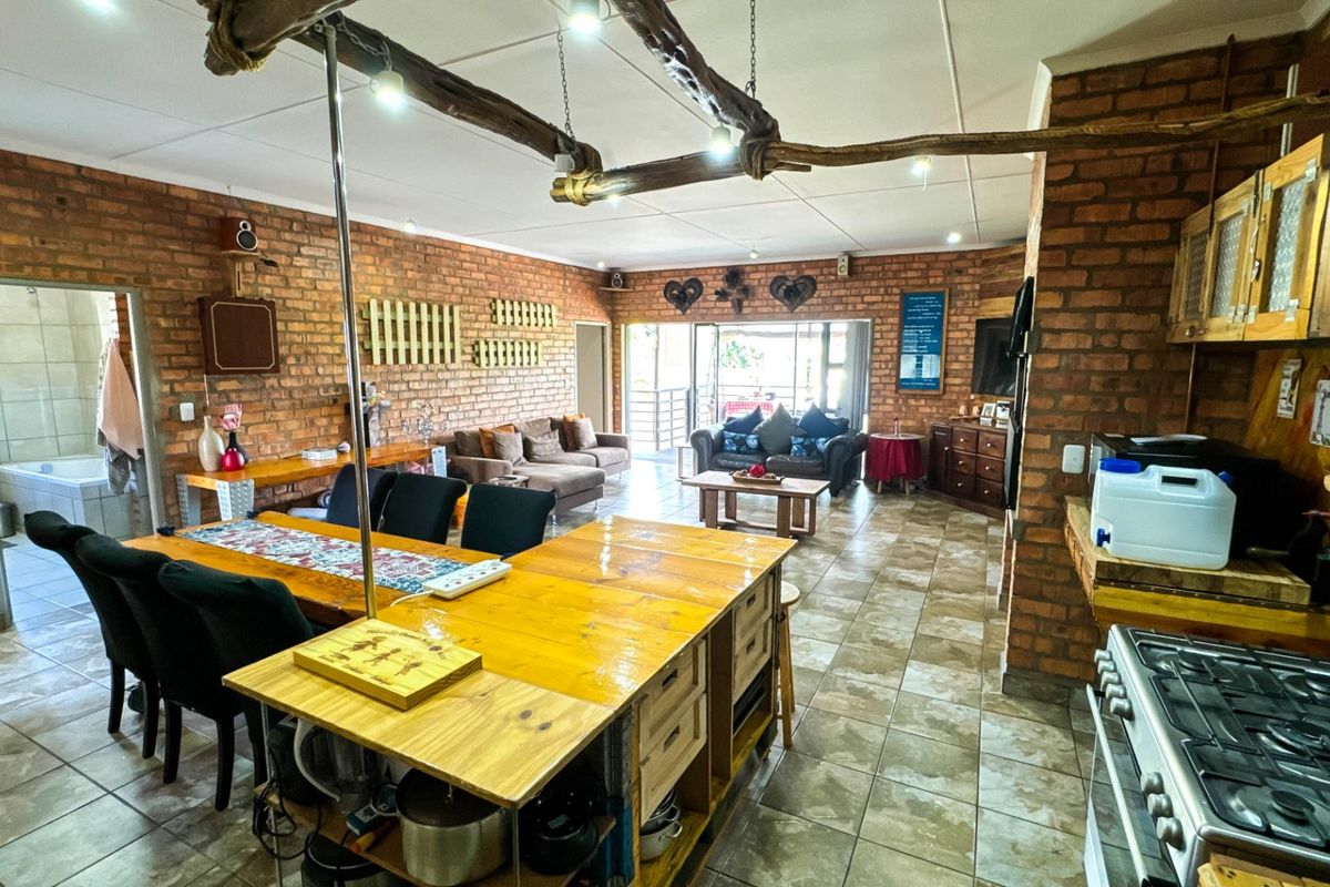 Designed for Dual Living... Perfect for Holiday Rentals !!! - Photo 5