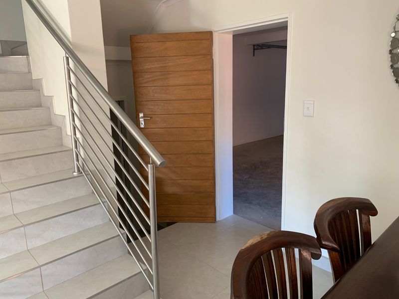 3 Bedroom 2,5 Bathroom Duplex for Sale at Olive Wood Village South, Glen Marais! - Photo 3