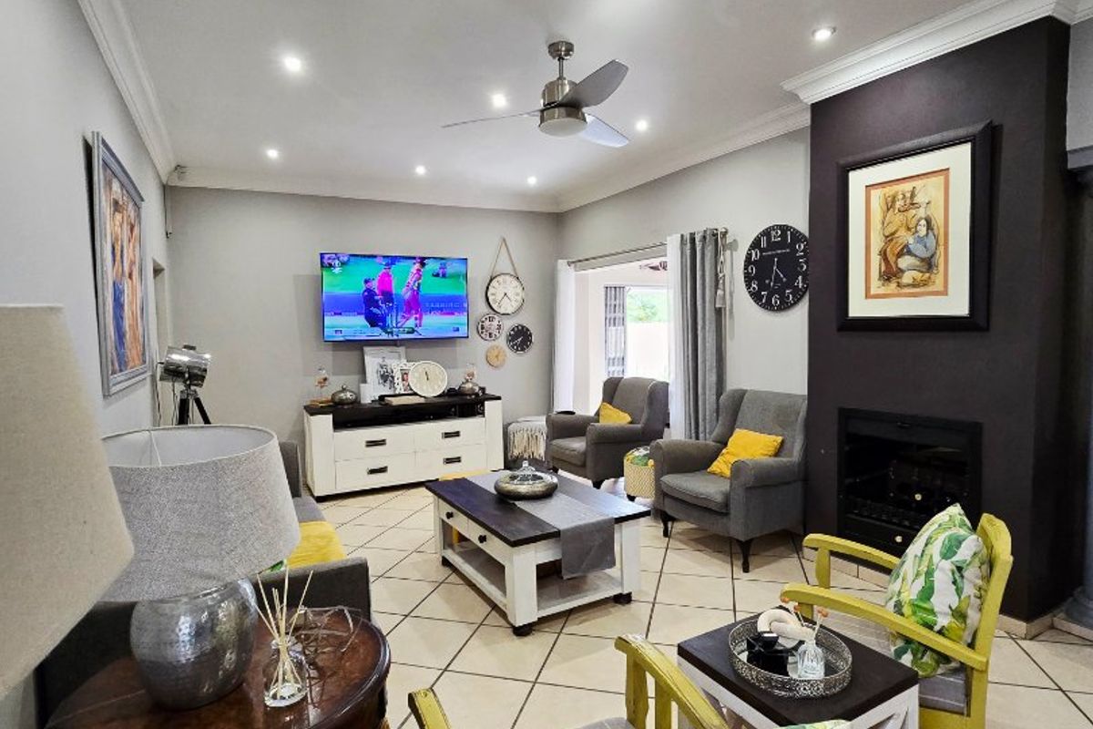 Modern Townhouse for Sale in Wilkoppies – Secure, Stylish, and Family-Friendly - Photo 3