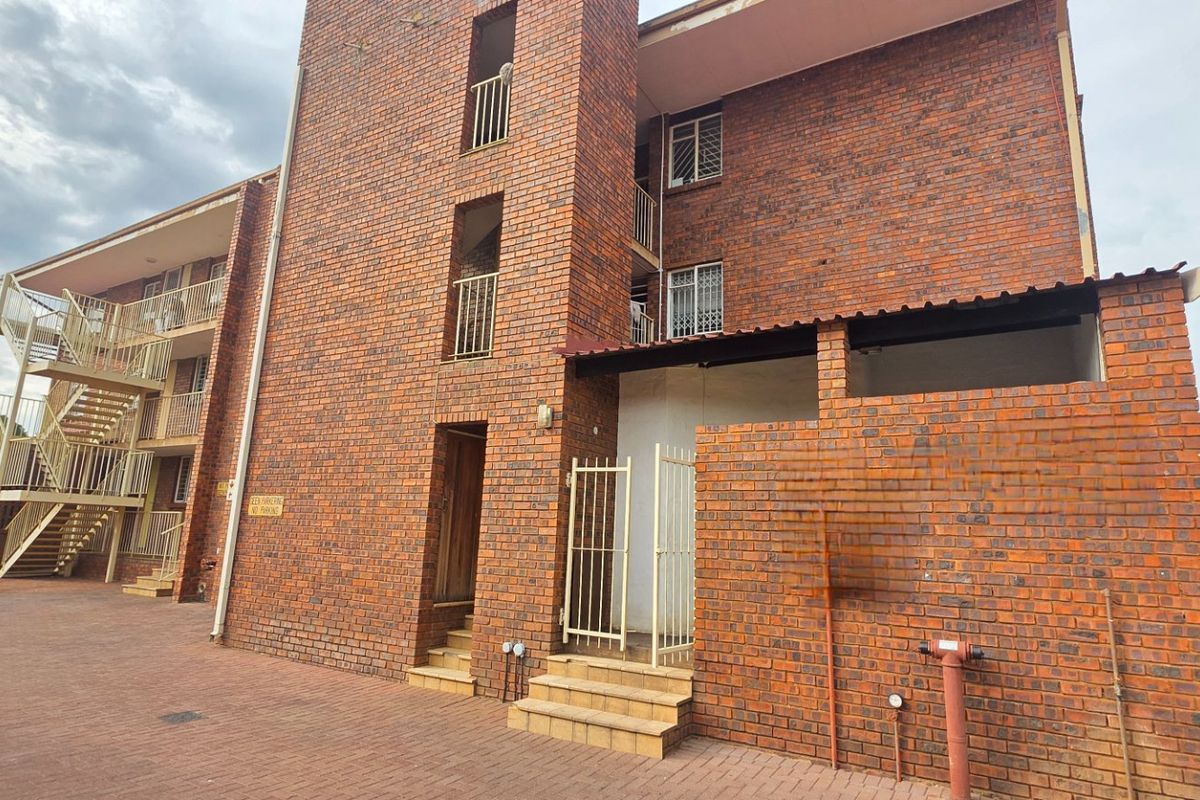 PRACTICAL & AFFORDABLE - FIRST TIME BUY ERASMIA - Photo 2