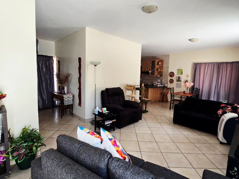 Don't miss out on this one!!! - Photo 5