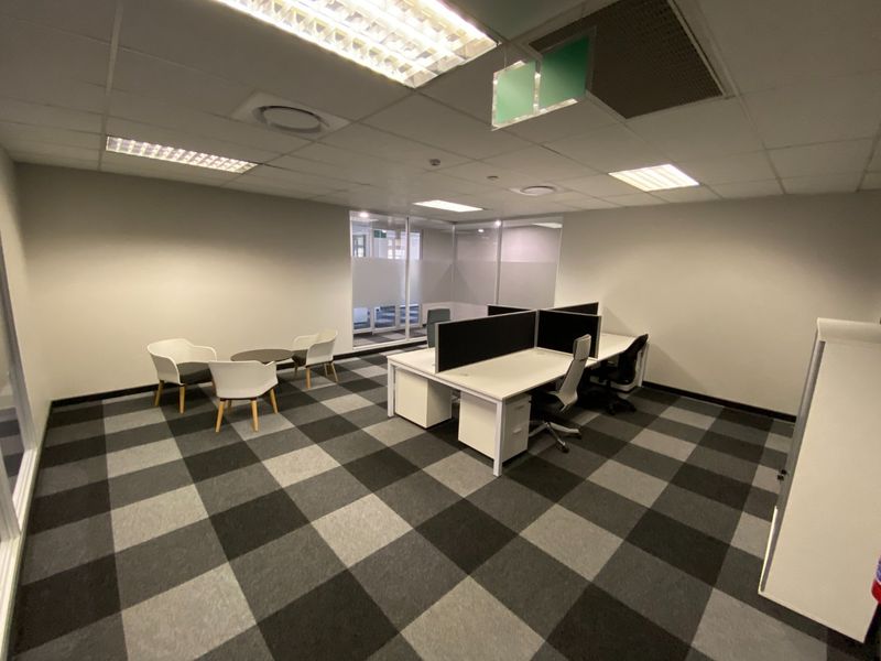 Furnished Office Available In Faerie Glen - Photo 6