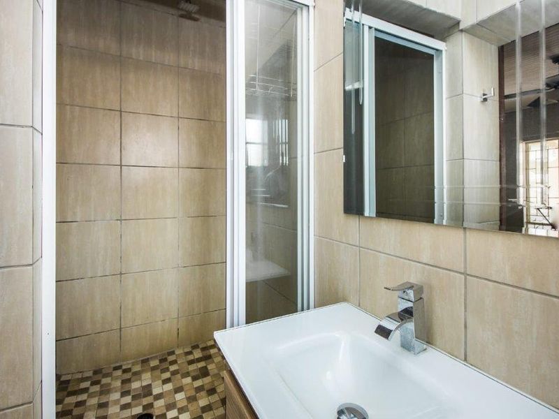 4 Bedroom House For Sale in Meyerspark - Photo 6