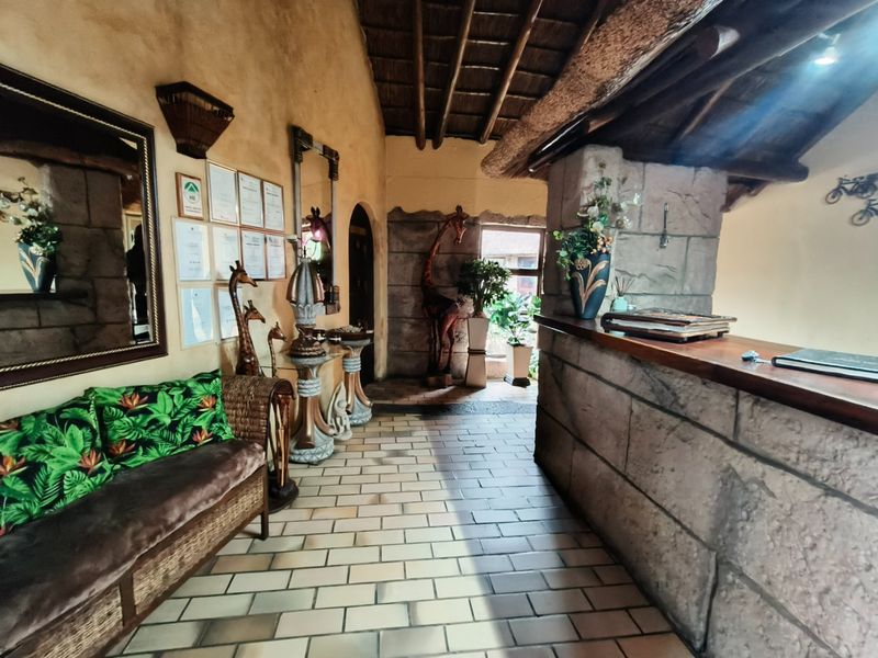 Lovely Guest House for Sale Near OR Tambo International Airport - Photo 10