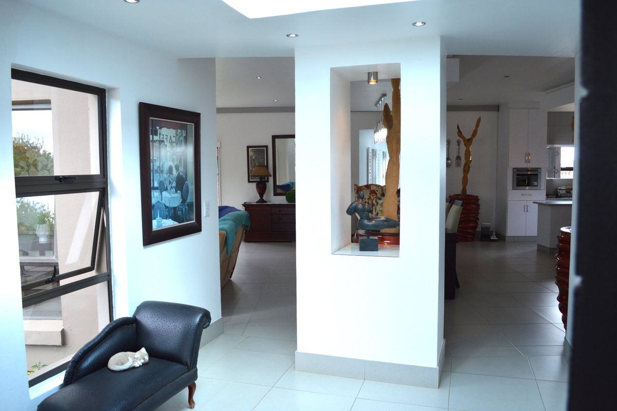 Immaculate 3 Bedroom Residence in a Prestigious Eco Estate – Wilkoppies - Photo 4