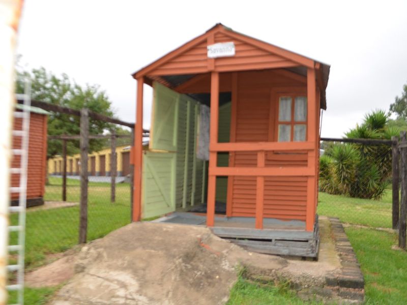 SMALL HOLDING FOR SALE IN KRUGERSDORP WEST. - Photo 6