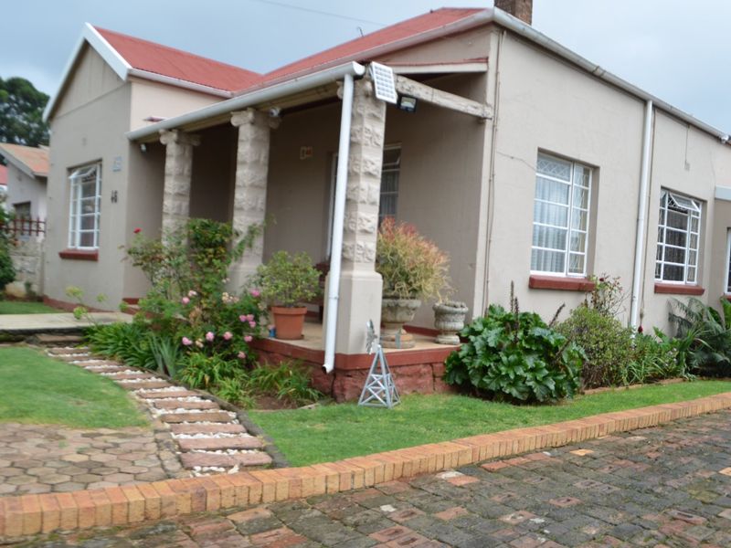 Family Home in Krugersdorp West. - Photo 4
