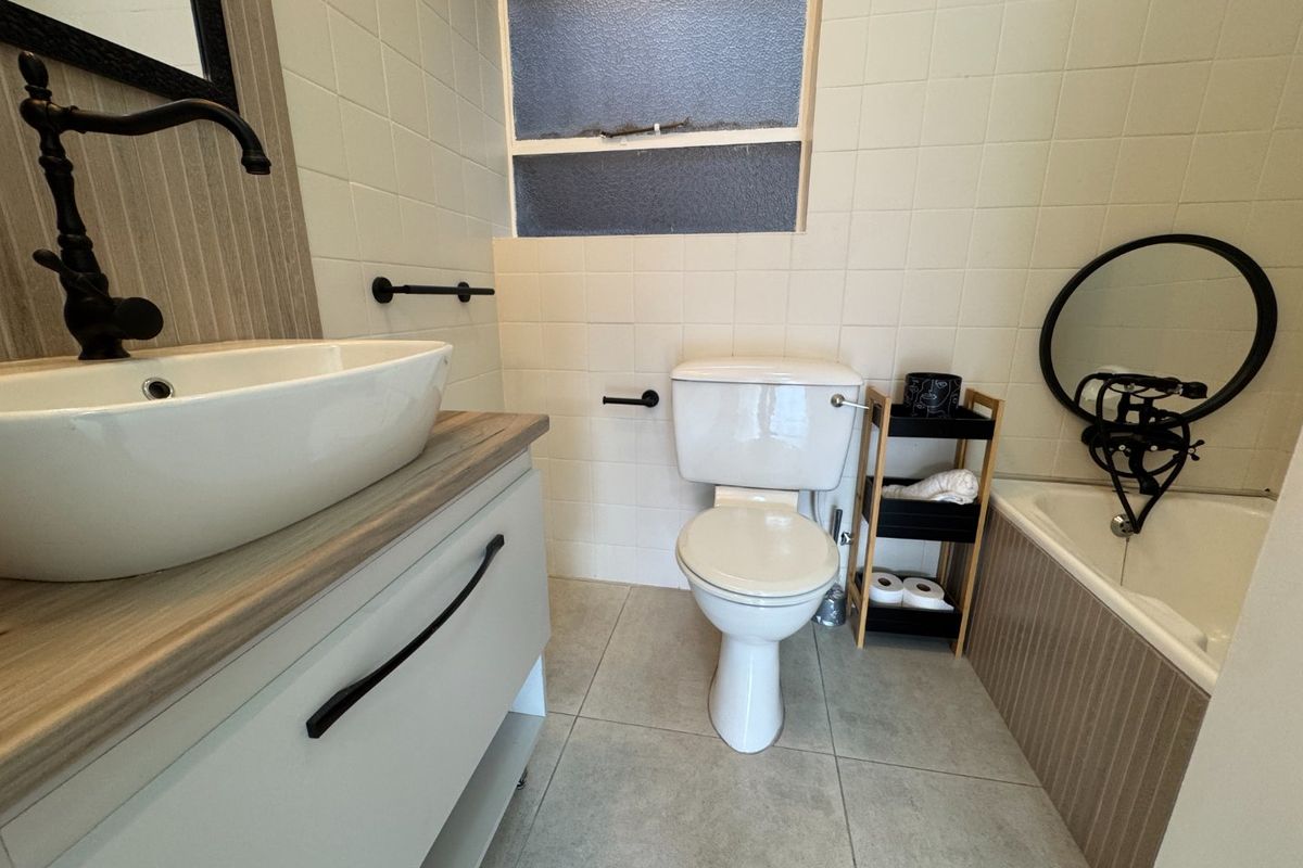 Move in ready townhouse in Three Rivers - Photo 3