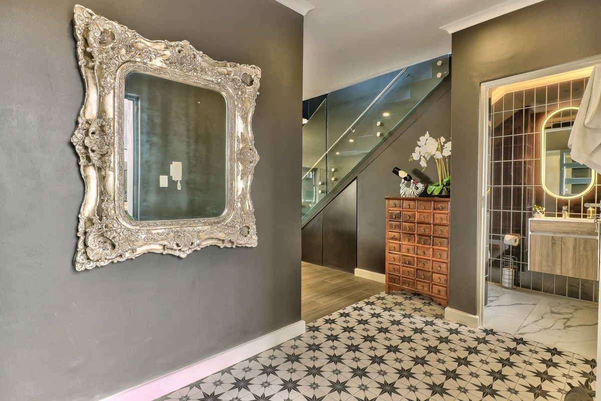 Furnished Stylish Modern Double Story House - Photo 3