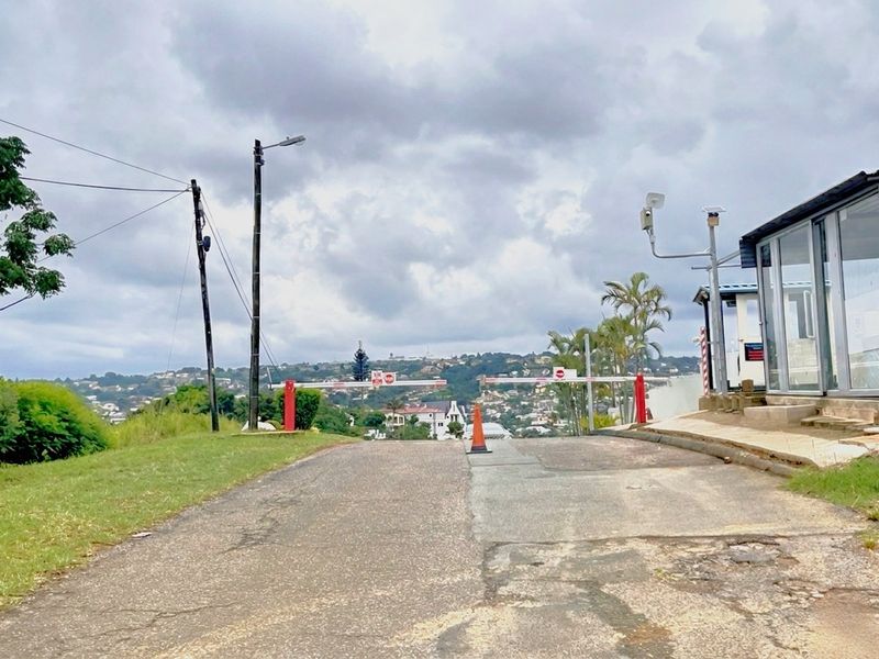 NEW Female 2-Sharing Student Accommodation | 5 Rooms Available | Plumstead Crescent – Near UKZN Westville - Photo 9