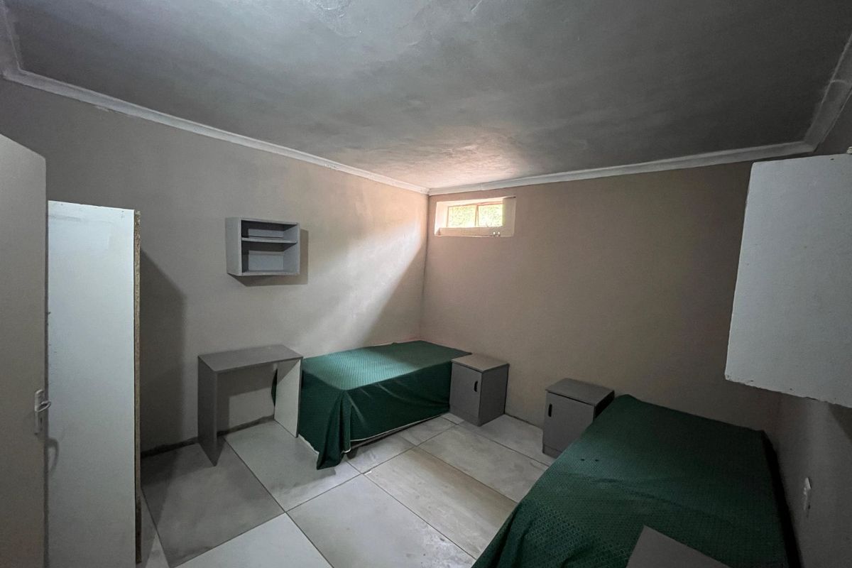 NEW Female 2-Sharing Student Accommodation | 5 Rooms Available | Plumstead Crescent – Near UKZN Westville - Photo 5