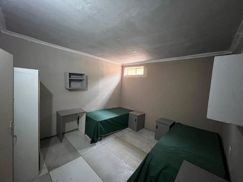 NEW Female 2-Sharing Student Accommodation | 5 Rooms Available | Plumstead Crescent – Near UKZN Westville - Photo 5