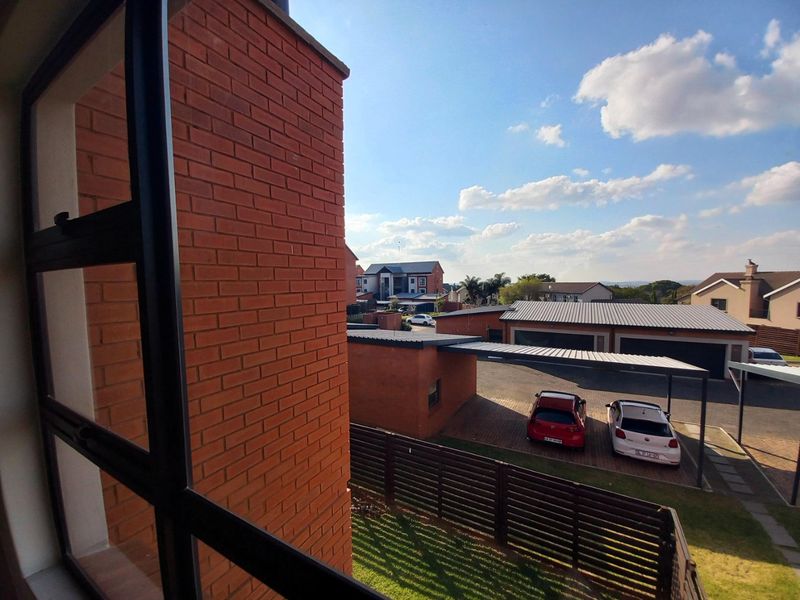 Live in blooming comfort at Cherry Blossom Apartments — a serene lifestyle in Golden Fields Estate. - Photo 6