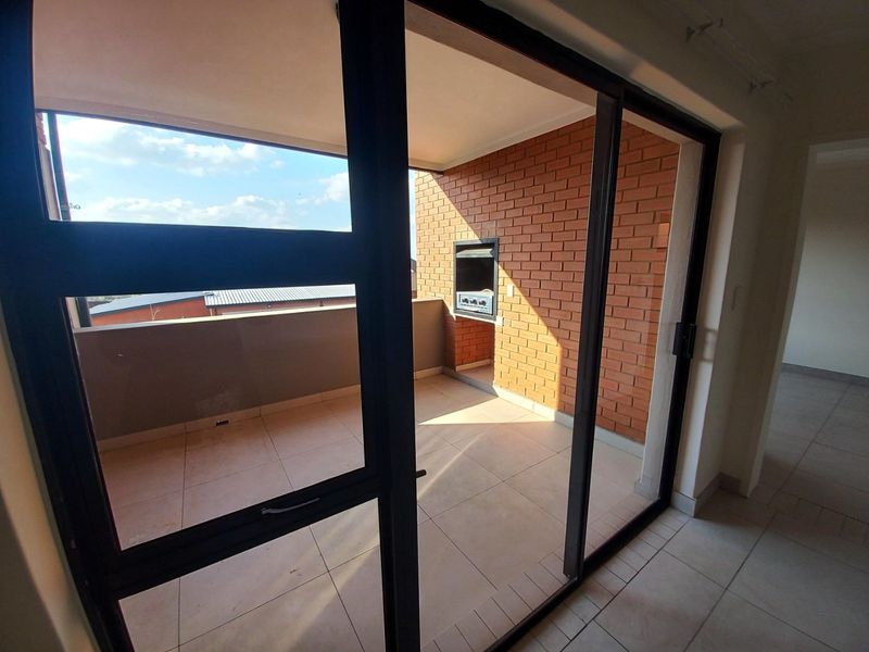 Live in blooming comfort at Cherry Blossom Apartments — a serene lifestyle in Golden Fields Estate. - Photo 3