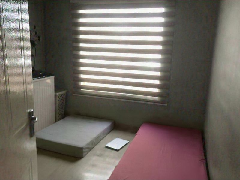 2 bedroom 1 bathroom groundfloor apartment in Castle View,Germiston available for sale - Photo 6