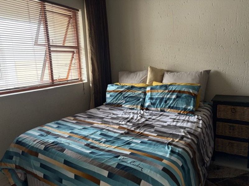 2 BEDROOM AND 1 BATHROOM Avaliable for sale Call us now!! - Photo 4