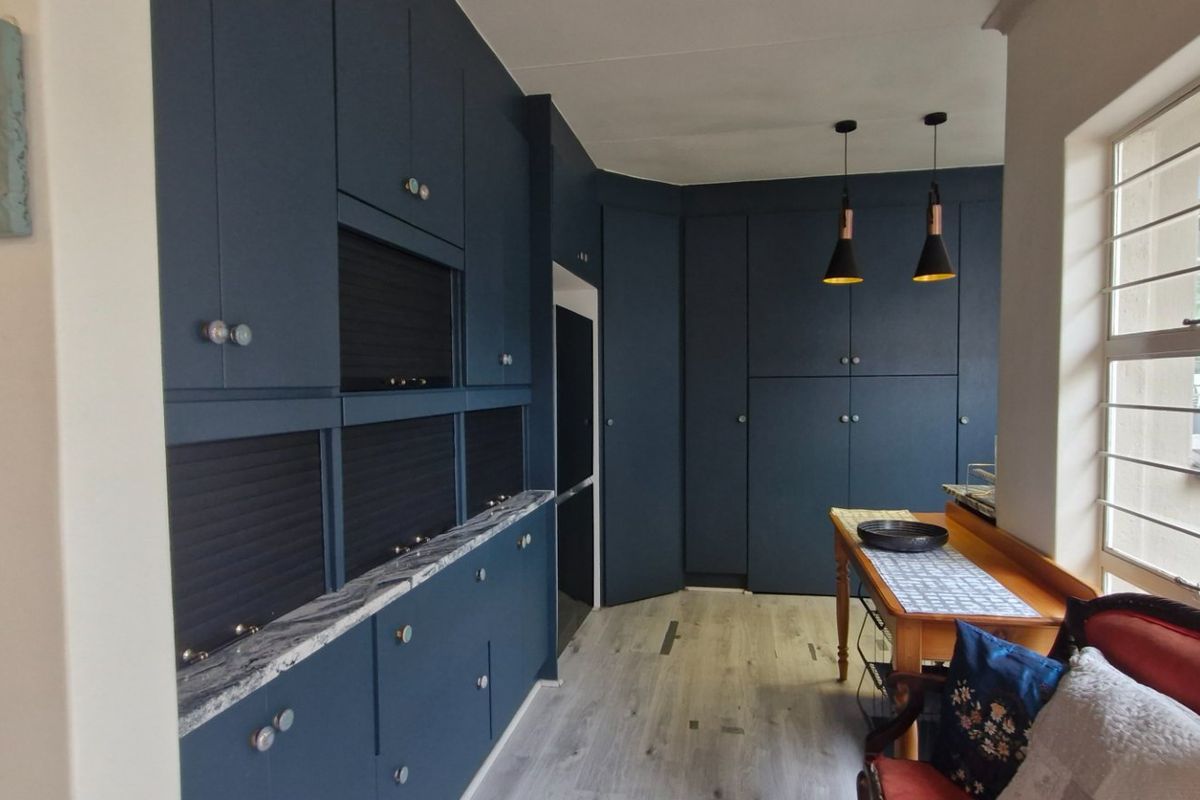 Gorgeous Modern Open Plan ,,,,,,,,,, 3 Bedrooms ,,2 Bathrooms,, Stunning  Open Plan Kitchen  Townhouse. - Photo 5