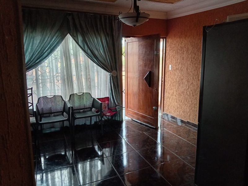 3 Bedroom house Soshanguve IA - Photo 10