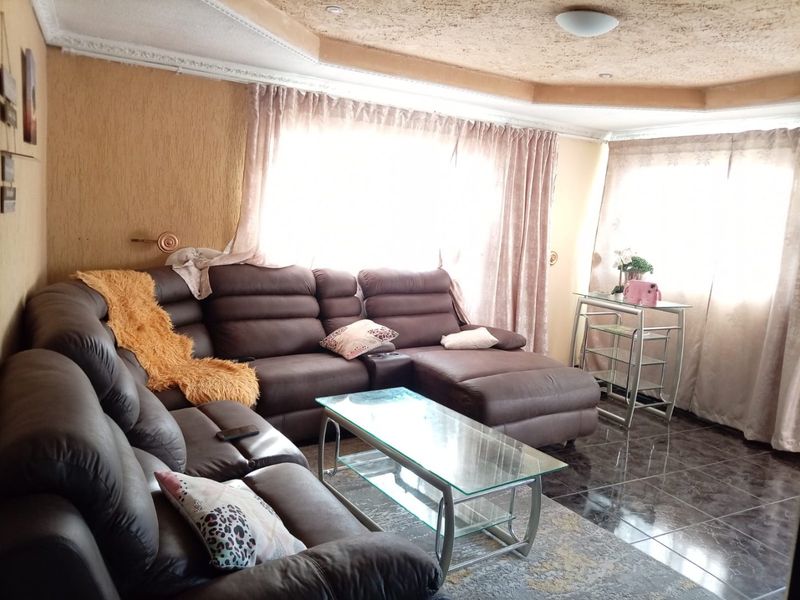 3 Bedroom house Soshanguve IA - Photo 9