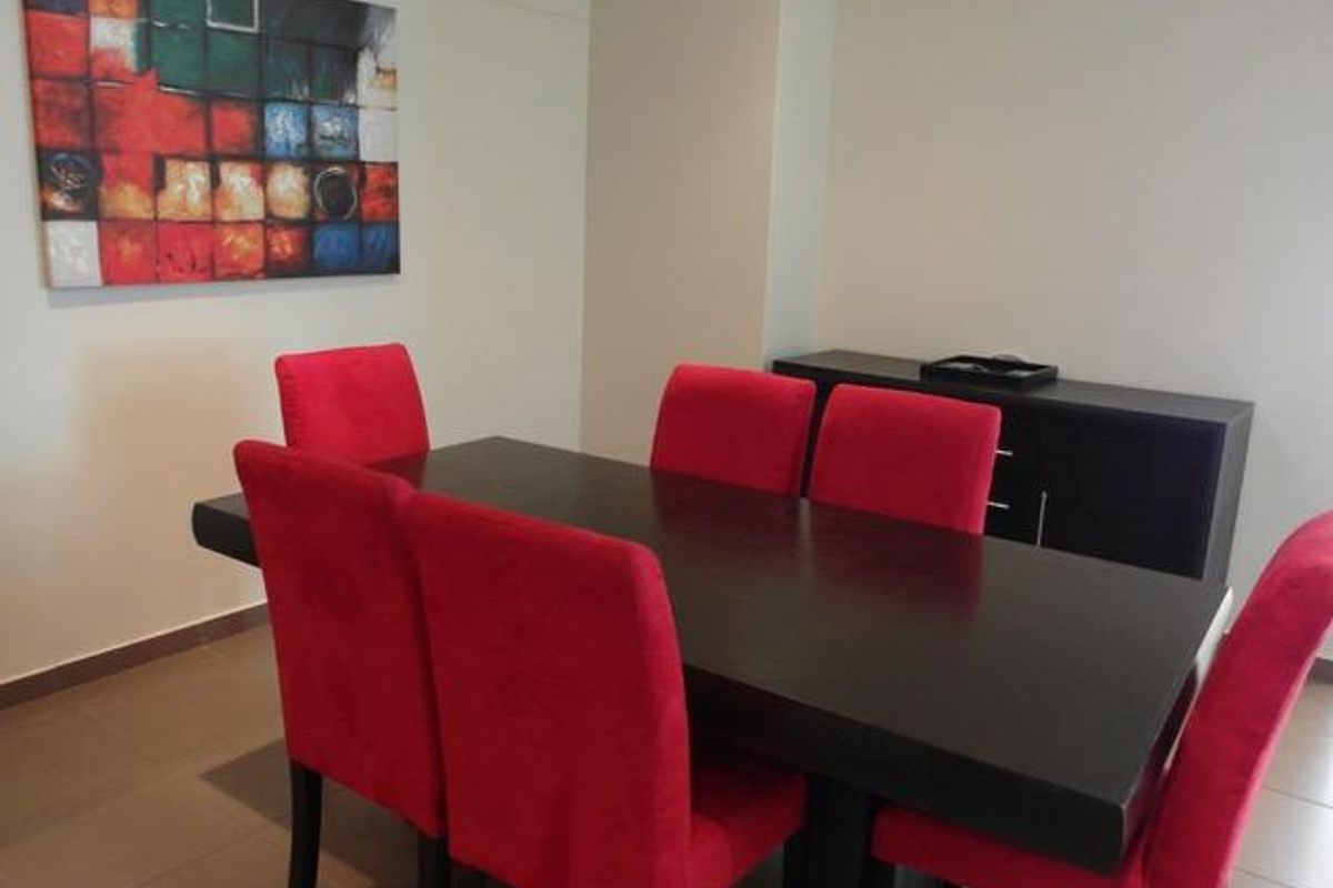 FURNISHED 2 BED UNIT NEAR BENMORE SHOPPING CENTRE - Photo 4