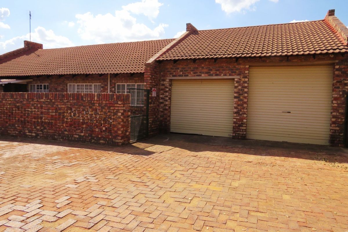 3 Bed House in Vaal Park, Orkney for Sale - Photo 2