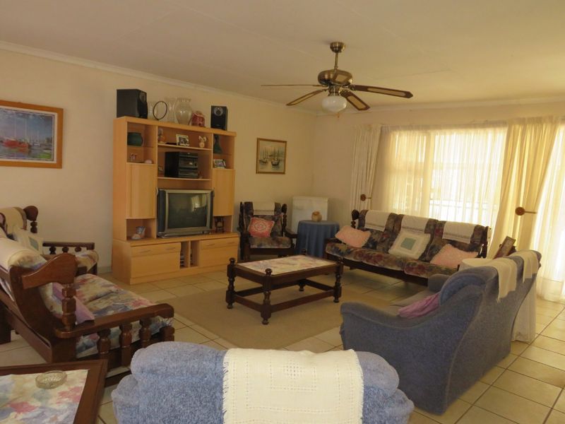 3 Bed House in Vaal Park, Orkney for Sale - Photo 6