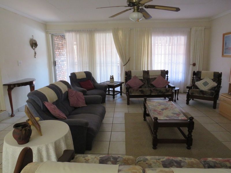 3 Bed House in Vaal Park, Orkney for Sale - Photo 5