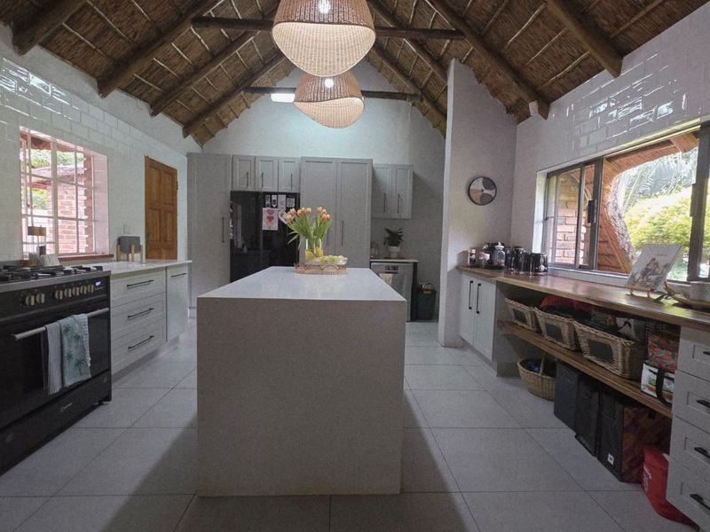 Mediterranean Magic Meets Modern Boho Living - Photo 9