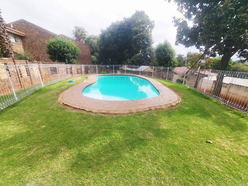 I BED SIMPLEX 4 MINUTES FROM SANDTON CBD - Photo 10