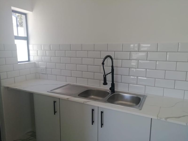 Exclusive Plot & Plan Opportunity – Modern Single-Storey Living - Photo 8