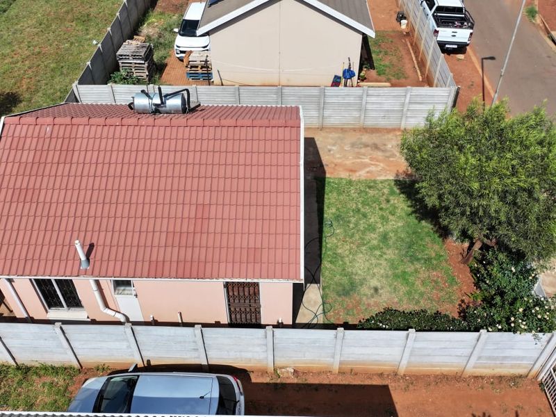 Cost friendly 2 bedroom home 4 sale in Sky City - Photo 9