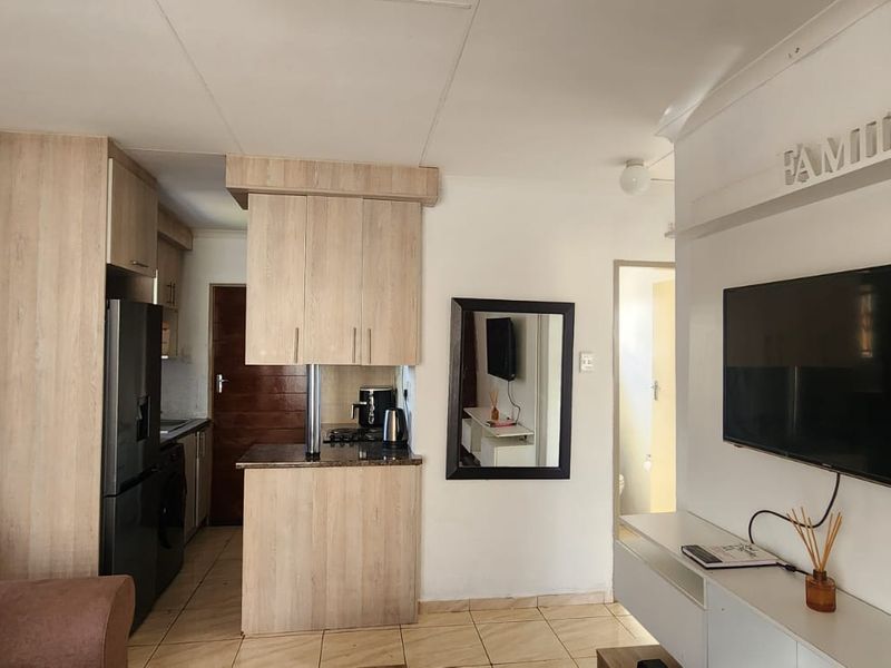 Cost friendly 2 bedroom home 4 sale in Sky City - Photo 2