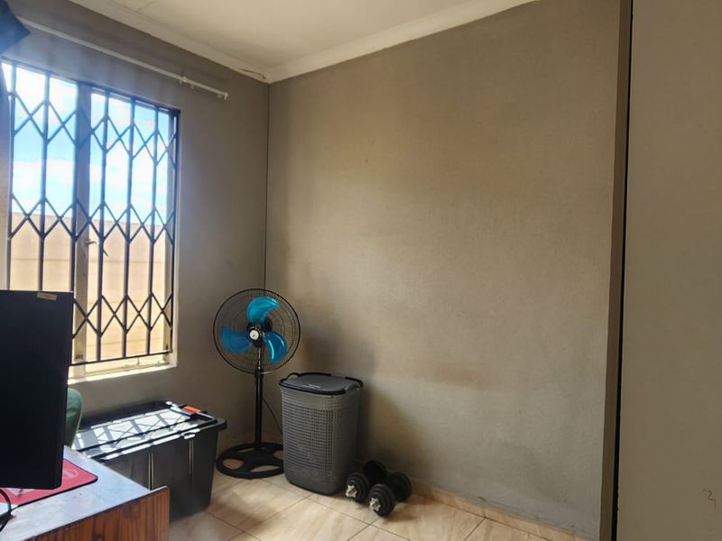 Cost friendly 2 bedroom home 4 sale in Sky City - Photo 6