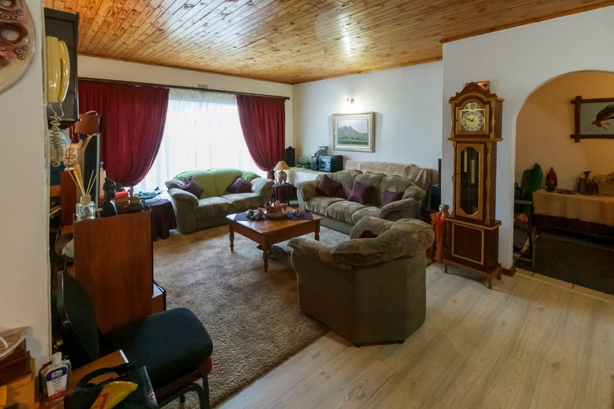 Charmed Wilro Park Family Home with Pool - Photo 5