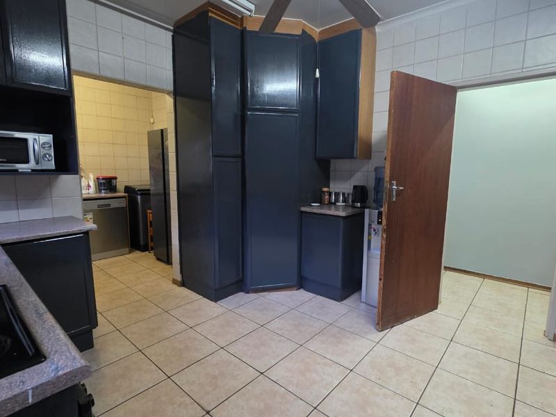 Flamwood Dream Home – Modern Comfort Meets Sustainable Living - Photo 9