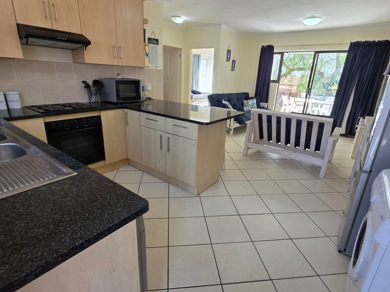 Beautiful Apartment... Furnished...  Close to Hartenbos Beach !!! - Photo 2