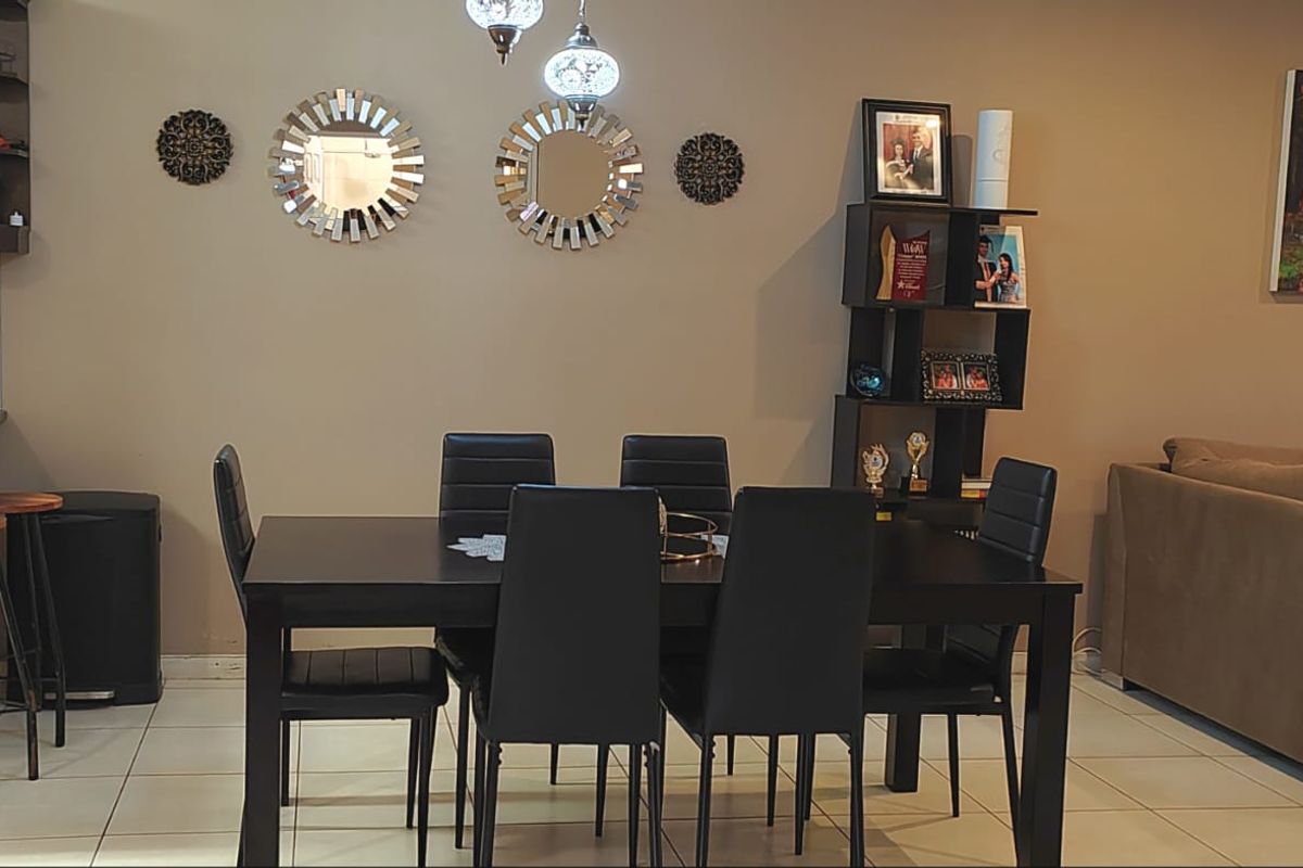 2 Bedrooms, 2 Bathroom Apartment For Sale In Malvern, Queensburgh - Photo 5